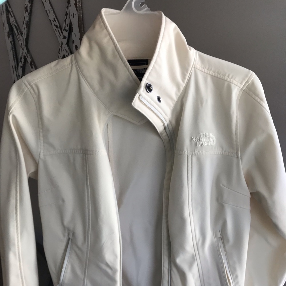 North Face Women’s Shell Jacket